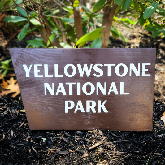 Yellowstone National Park Sign